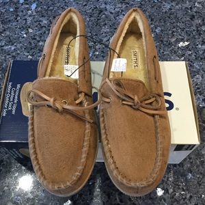 Men’ Smith’s moccasins MD (8.5-9.5) NIB